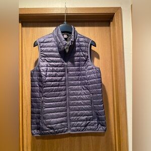 Eddie Bauer Navy down Puffer Vest, size M